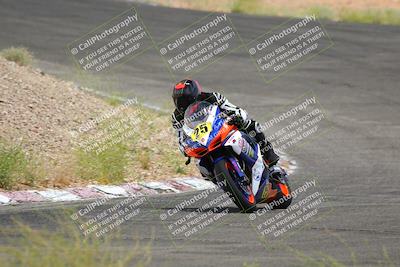 media/Jun-04-2022-WERA (Sat) [[b852bbbd55]]/Race 4 C Superbike Expert Novice/